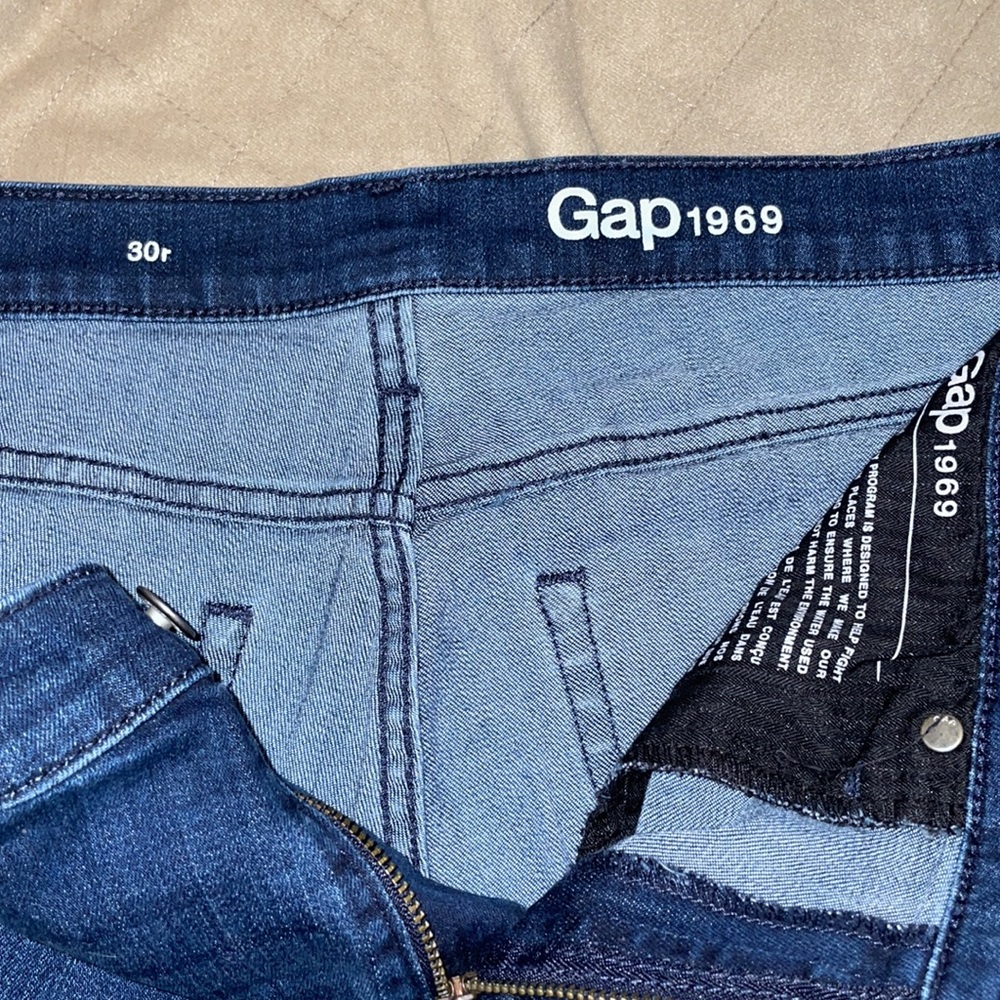 Gap Skinny Jeans - Picture 2 of 4